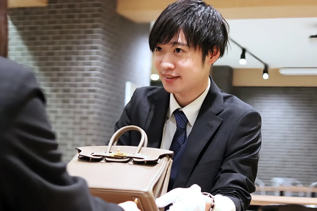 株式会社 トリアイナ
